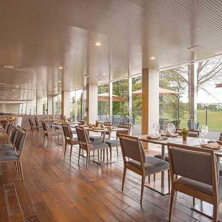 Suryaa Hotel Pinhais, Curio Collection By Hilton Esterno foto