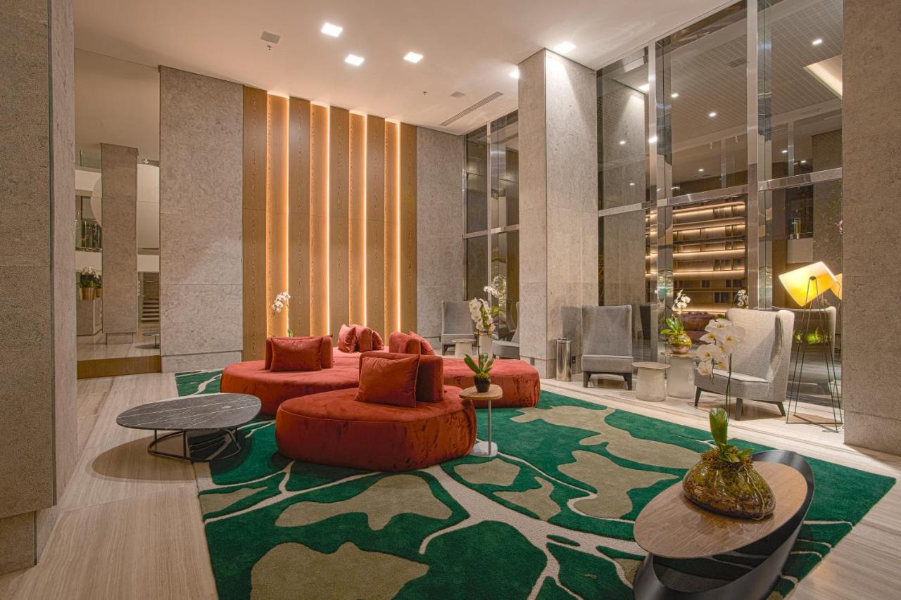 Suryaa Hotel Pinhais, Curio Collection By Hilton Esterno foto