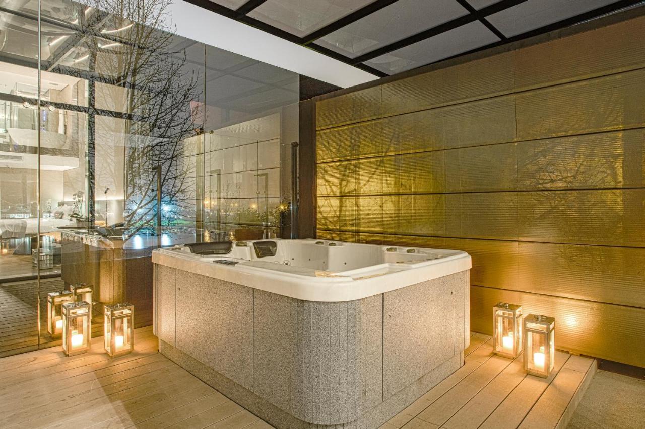 Suryaa Hotel Pinhais, Curio Collection By Hilton Esterno foto