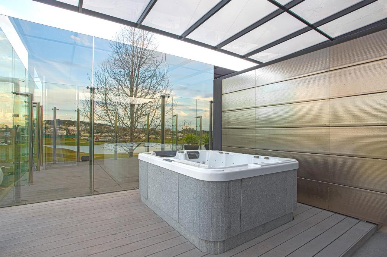 Suryaa Hotel Pinhais, Curio Collection By Hilton Esterno foto