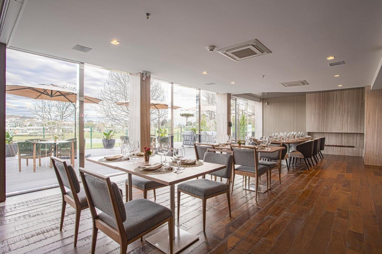 Suryaa Hotel Pinhais, Curio Collection By Hilton Esterno foto