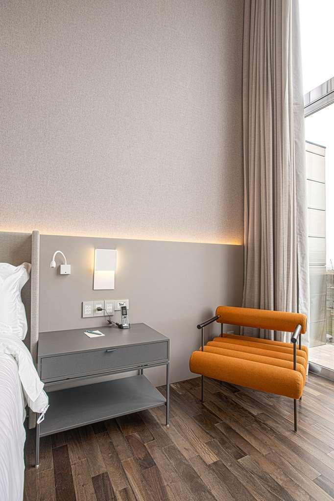 Suryaa Hotel Pinhais, Curio Collection By Hilton Camera foto