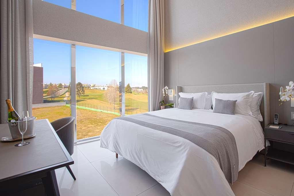 Suryaa Hotel Pinhais, Curio Collection By Hilton Camera foto
