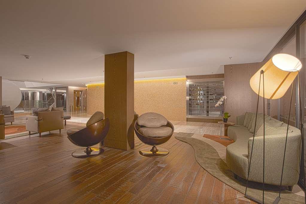Suryaa Hotel Pinhais, Curio Collection By Hilton Interno foto